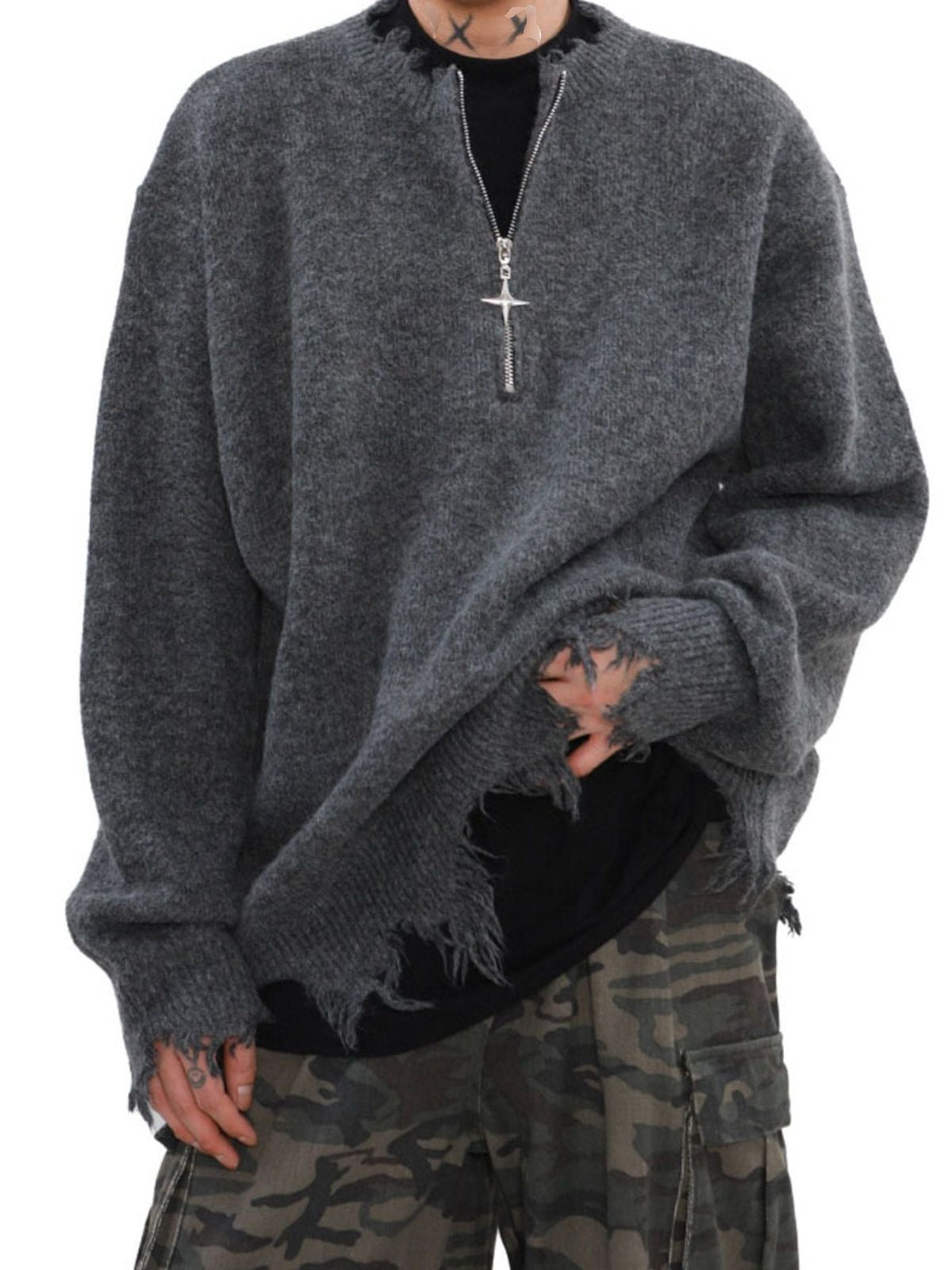 Half zipper destryed sweater