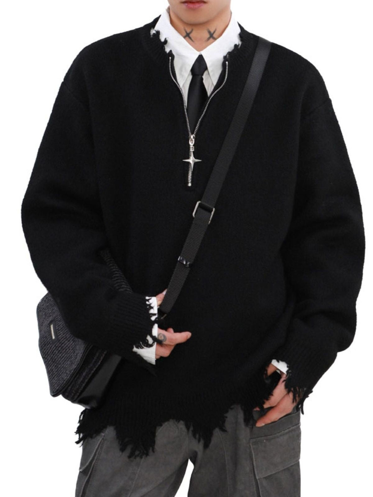 Half zipper destryed sweater