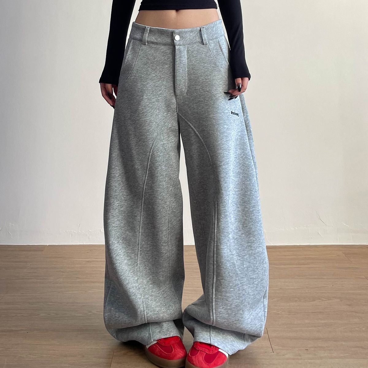 Wide leg pants